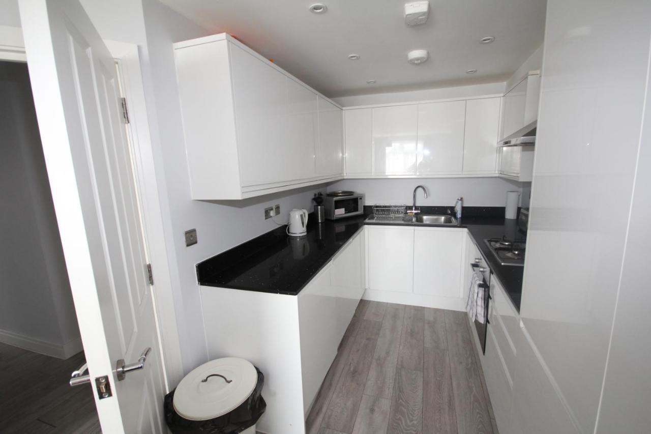 Holden Court Apartments - Apt 3 West Drayton  Exterior foto